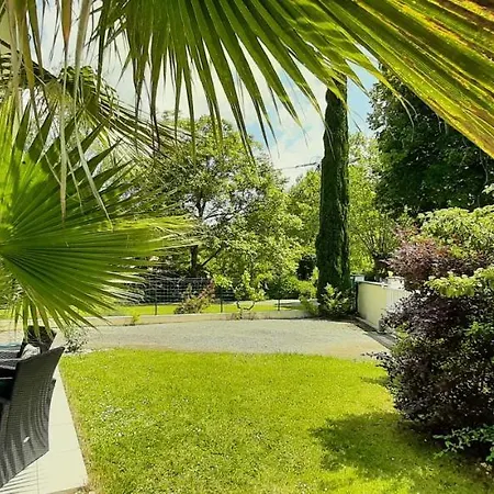 بيت للعطل La Palibe *